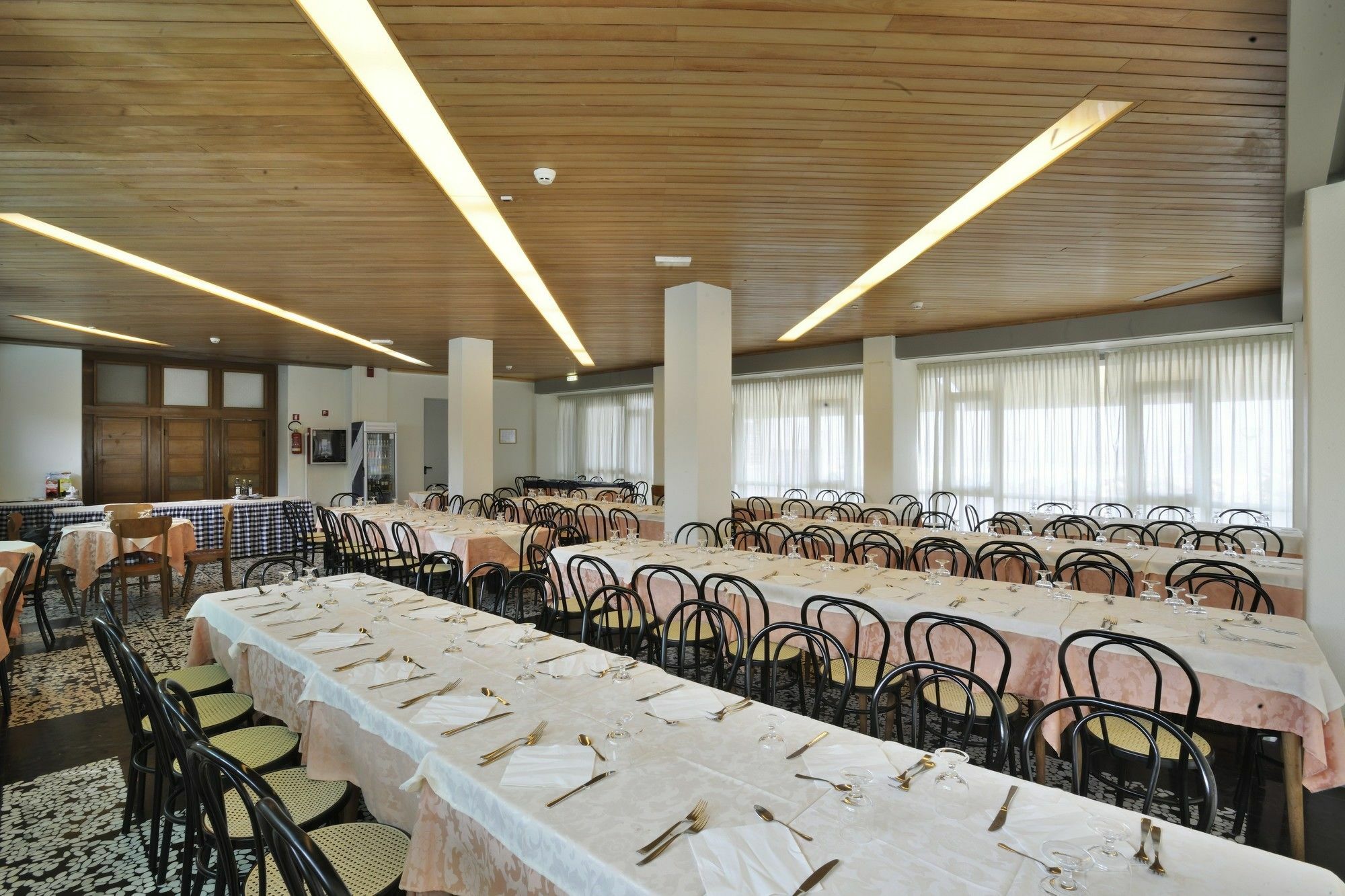 Hotel President'S Pesaro Bagian luar foto